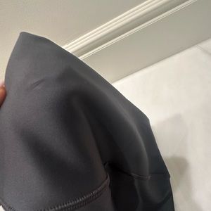 New with tags Alo Highwaist Airlift Legging Small